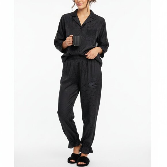 VOGUE Dessous VTG Jacquard Satin Button Front Long Sleeve Black Pajama Set Sz M - Picture 1 of 16